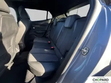 Photo 17 Peugeot 2008  Electrique 136 ch