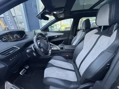 Photo 20 Peugeot 3008  Hybrid4 300 e-EAT8