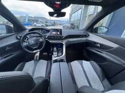 Photo 39 Peugeot 3008  Hybrid4 300 e-EAT8