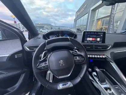 Photo 13 Peugeot 3008  Hybrid4 300 e-EAT8