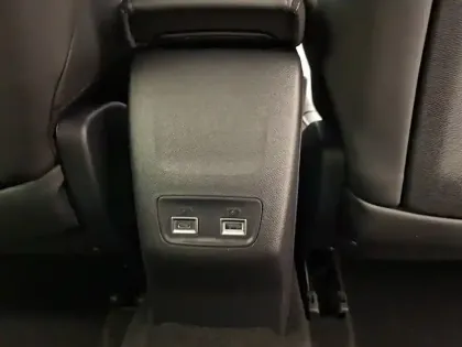 Photo 27 Peugeot 208  Hybrid 110 e-DCS6