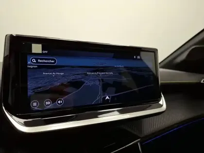 Photo 16 Peugeot 208  Hybrid 110 e-DCS6