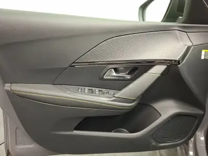 Photo 11 Peugeot 208  Hybrid 110 e-DCS6