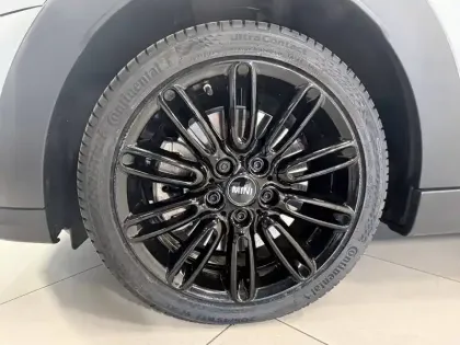 Photo 11 Mini Mini Hatch 5 Portes Cooper S 178 ch DKG7