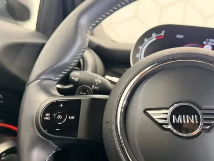 Photo 122 Mini Mini Hatch 5 Portes Cooper S 178 ch DKG7