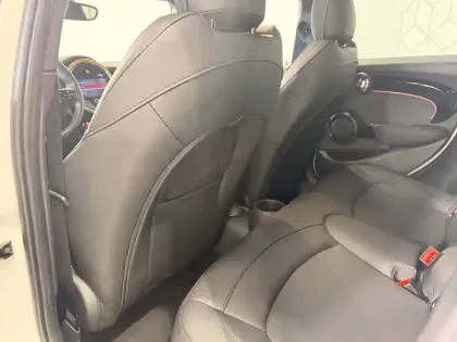 Photo 22 Mini Mini Hatch 5 Portes Cooper S 178 ch DKG7