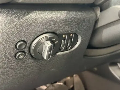 Photo 15 Mini Mini Hatch 5 Portes Cooper S 178 ch DKG7