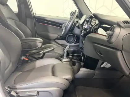 Photo 31 Mini Mini Hatch 5 Portes Cooper S 178 ch DKG7