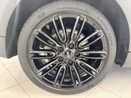 Photo 52 Mini Mini Hatch 5 Portes Cooper S 178 ch DKG7