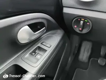 Photo 23 Volkswagen Up  1.0 60 BlueMotion Technology BVM5