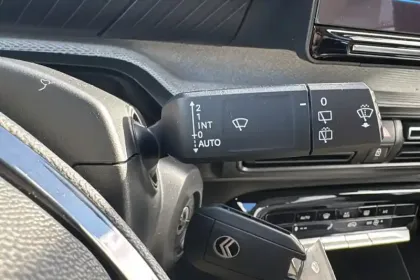 Photo 15 Citroën C3  Hybride 110 ch e-DCS6