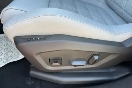 Photo 32 Citroën C5 aircross e- 210 autonomie confort