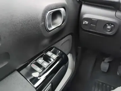 Photo 23 Citroën C3  PureTech 83 S&S BVM5