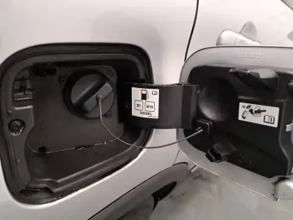 Photo 20 Renault Captur  dCi 90