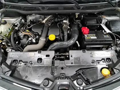 Photo 13 Renault Captur  dCi 90