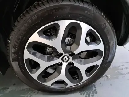 Photo 17 Renault Captur  dCi 90