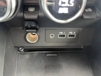 Photo 31 Renault Clio  E-Tech full hybrid 145 ch GSR2