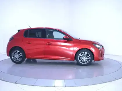 Photo 30 Peugeot 208  PureTech 100 S&S BVM6