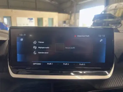 Photo 19 Peugeot 2008 Gén. II Ph1 NG Allure Pack 5