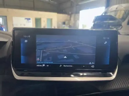 Photo 15 Peugeot 2008 Gén. II Ph1 NG Allure Pack 5