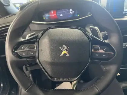 Photo 23 Peugeot 2008 Gén. II Ph1 NG Allure Pack 5