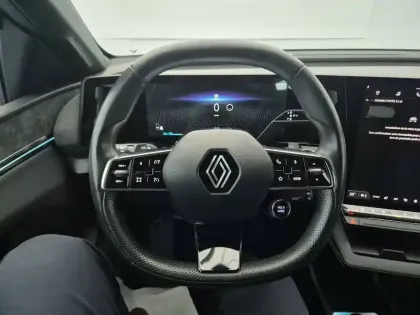 Photo 15 Renault Megane  E-Tech EV40 130ch standard charge