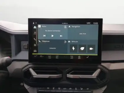 Photo 13 Dacia Duster  Hybrid 140