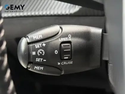 Photo 11 Peugeot 208  BlueHDi 100 S&S BVM6