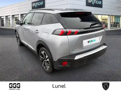 Photo 6 Peugeot 2008  Electrique 136 ch