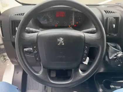 Photo 10 Peugeot Boxer  TOLE 330 L1H1 BLUEHDI 120 S&S