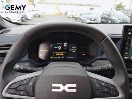 Photo 13 Dacia Duster  Hybrid 140