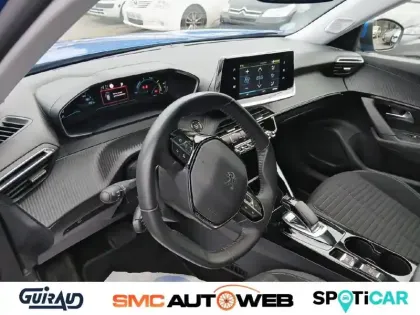 Photo 7 Peugeot 2008  Electrique 136 ch