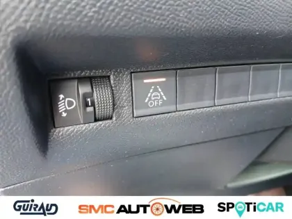 Photo 14 Peugeot 2008  Electrique 136 ch