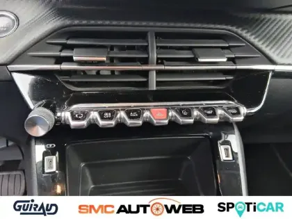Photo 16 Peugeot 2008  Electrique 136 ch