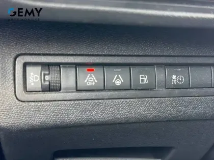 Photo 18 Peugeot 3008  Hybrid 225 e-EAT8