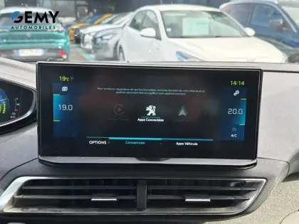 Photo 15 Peugeot 3008  Hybrid 225 e-EAT8