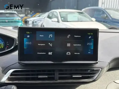 Photo 12 Peugeot 3008  Hybrid 225 e-EAT8