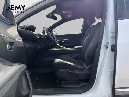 Photo 8 Peugeot 3008  Hybrid 225 e-EAT8