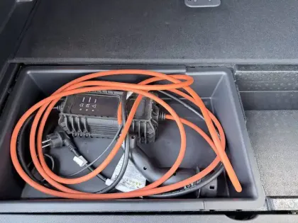 Photo 37 Peugeot 3008  Hybrid 225 e-EAT8