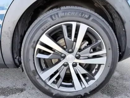 Photo 40 Peugeot 3008  Hybrid 225 e-EAT8