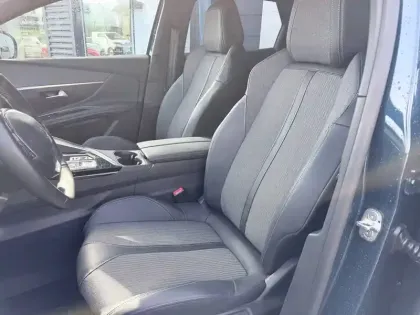 Photo 12 Peugeot 3008  Hybrid 225 e-EAT8