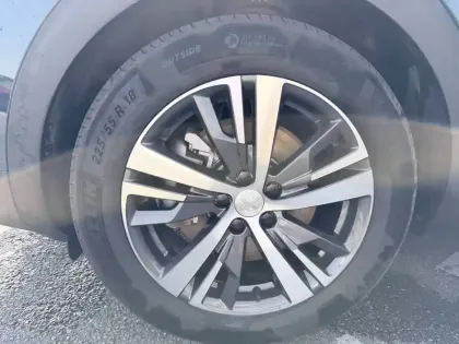 Photo 43 Peugeot 3008  Hybrid 225 e-EAT8