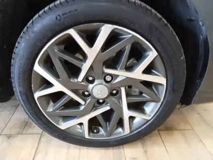 Photo 49 Hyundai Kona  Hybrid 141