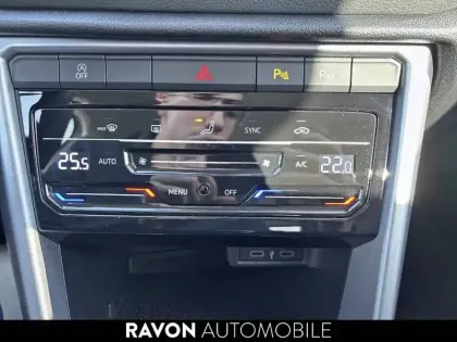 Photo 6 Volkswagen T-roc  1.0 TSI 110 Start/Stop BVM6