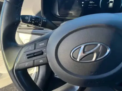 Photo 22 Hyundai Bayon  1.0 T-GDi 100 DCT-7 Hybrid 48V