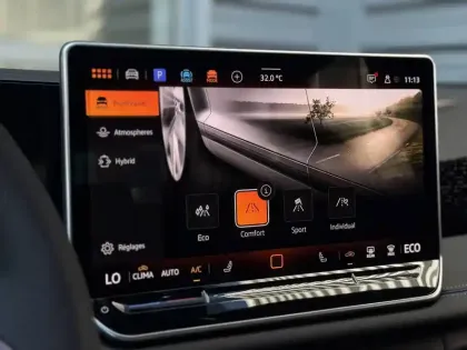 Photo 44 Volkswagen Tiguan  1.5 eHybrid 204ch DSG6