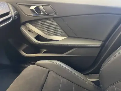 Photo 38 BMW Serie 1 123 xDrive 218 ch DKG7