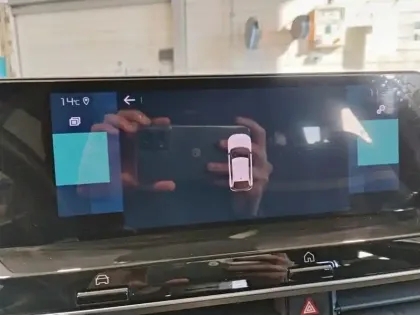 Photo 25 Citroën C4 e- X 136 ch Automatique