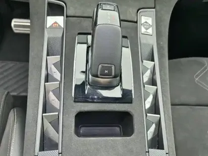 Photo 23 DS DS 7 DS7 Crossback BlueHDi 130 EAT8