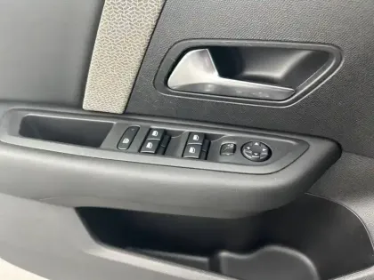 Photo 17 Citroën C4 Gén. III Ph1 Feel Pack 5